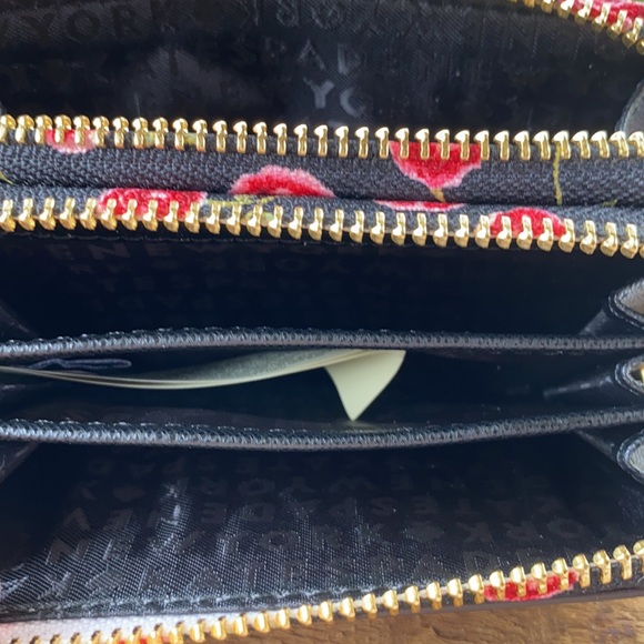 Kate Spade Laurel Way Hazy Rose Zippered Wallet - Picture 8 of 13